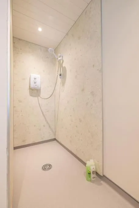 Apartment Newly Renovated 1 Bedroom Flat Close To Queens - 1 Belfast United Kingdom
